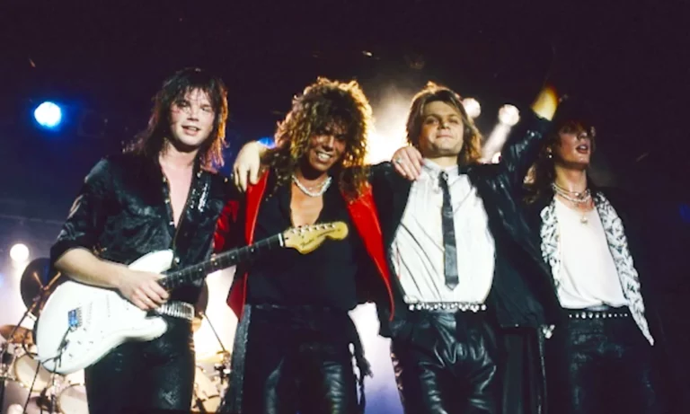 8 Bands That Disappeared After A One Hit Wonder